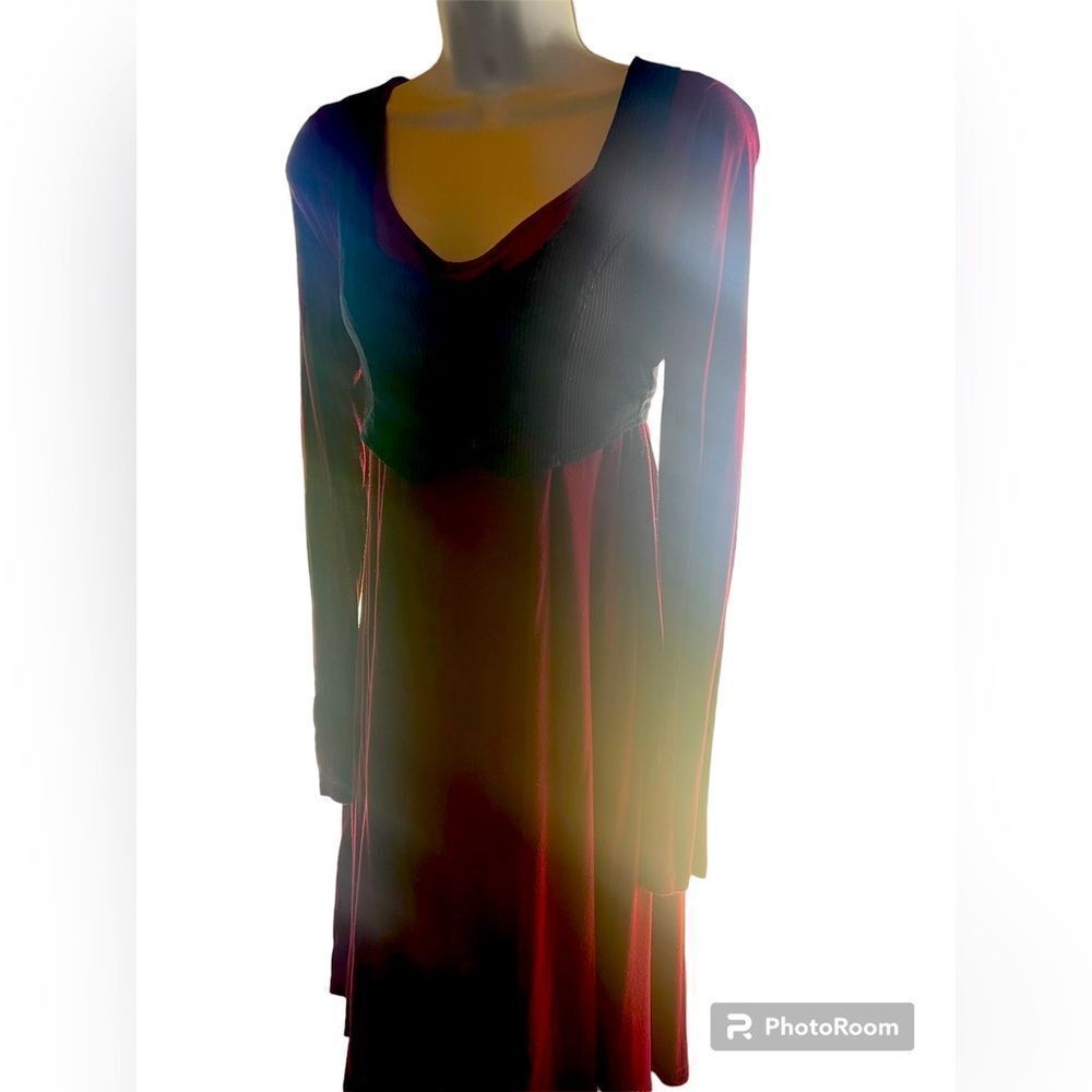 Red Knee Length Dress Long Sleeve